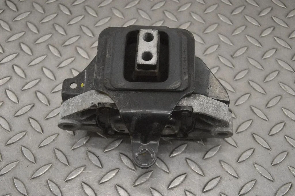 Dzinēja spilvens 21830D3100