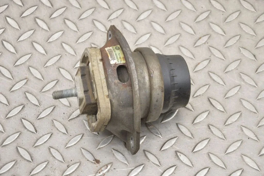 Engine mount bracket AH226A003BA