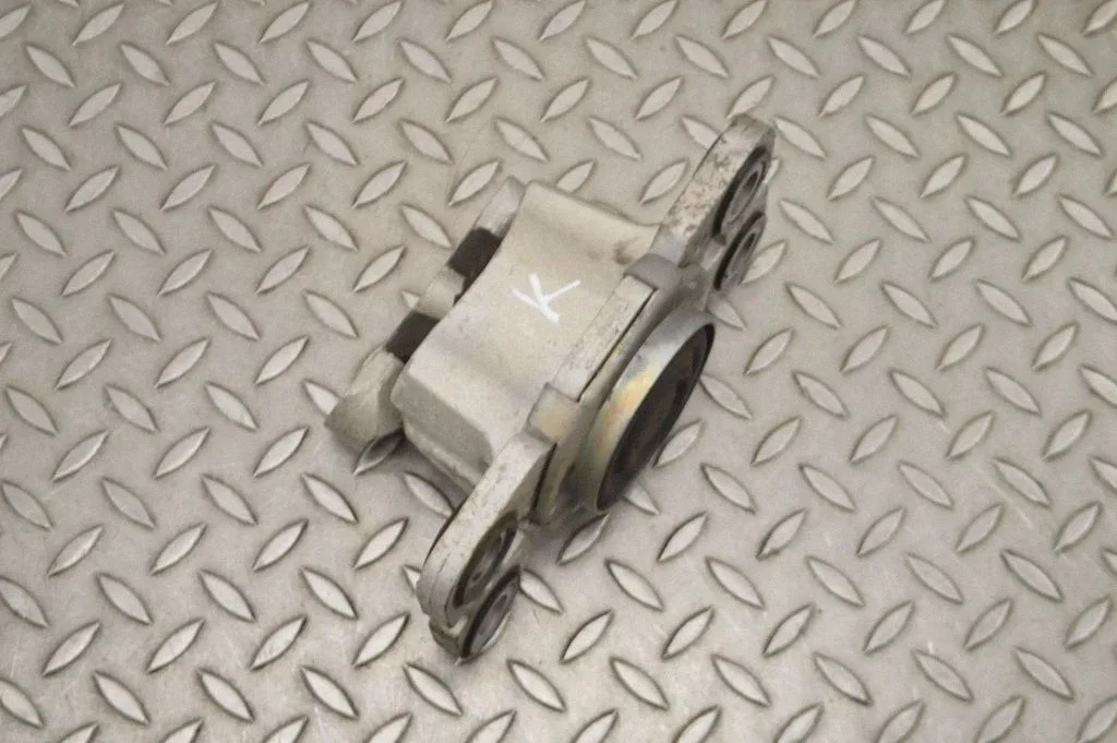 Dzinēja spilvens – Land Rover Range Rover Evoque L538 (2011-2018)