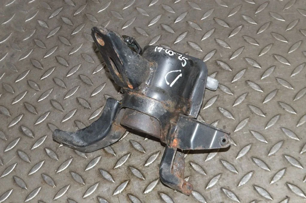 Dzinēja spilvens – labā