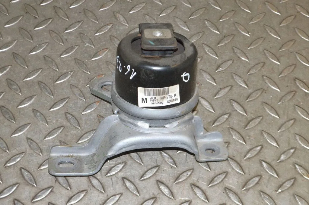 Dzinēja spilvens BJ326F012BA