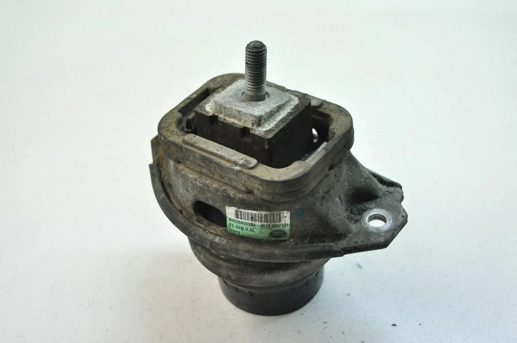 Dzinēja spilvens AH226A003BA