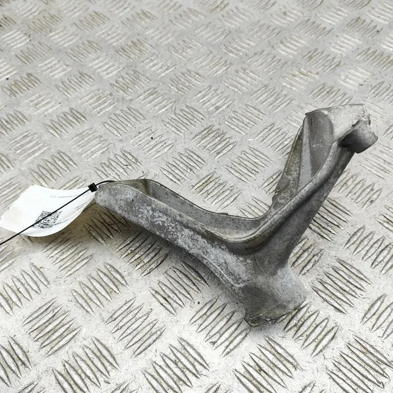 Engine mounting bracket 8K0199308AN