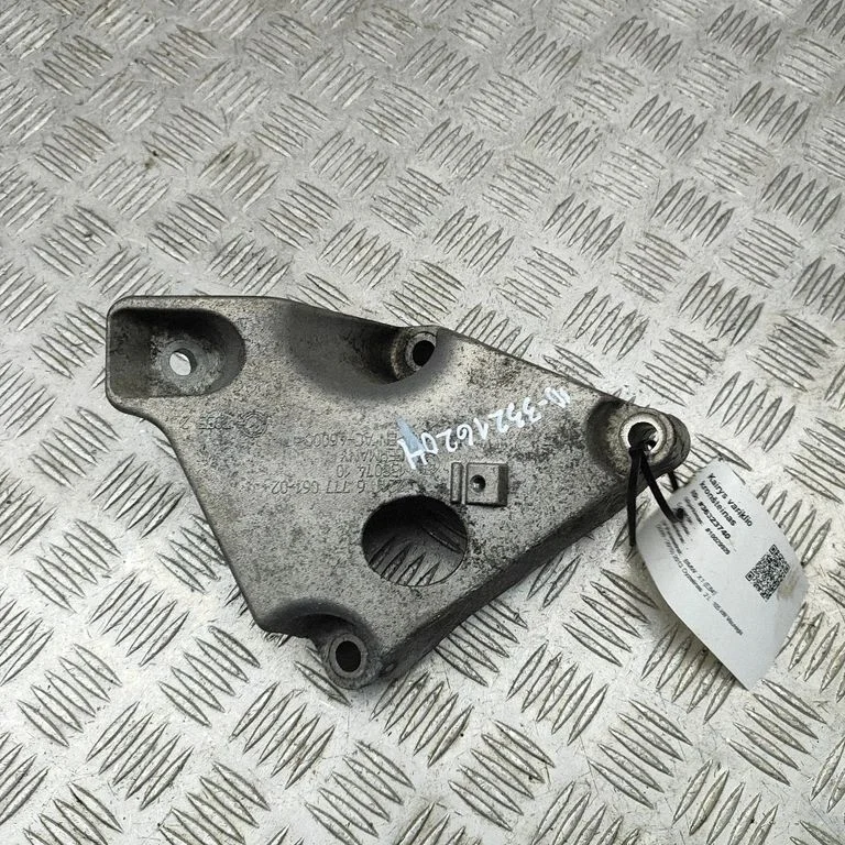 Engine mounting bracket – BMW X1 E84 (2009-2015)