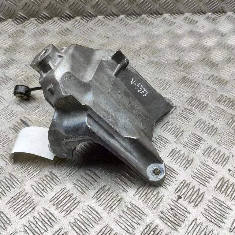 Mootori kinnituskronstein 4M0199307BN – Audi A6 C7 (2011-)