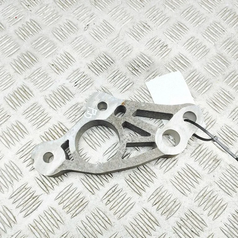 Engine mounting bracket LJ9C5A095AD