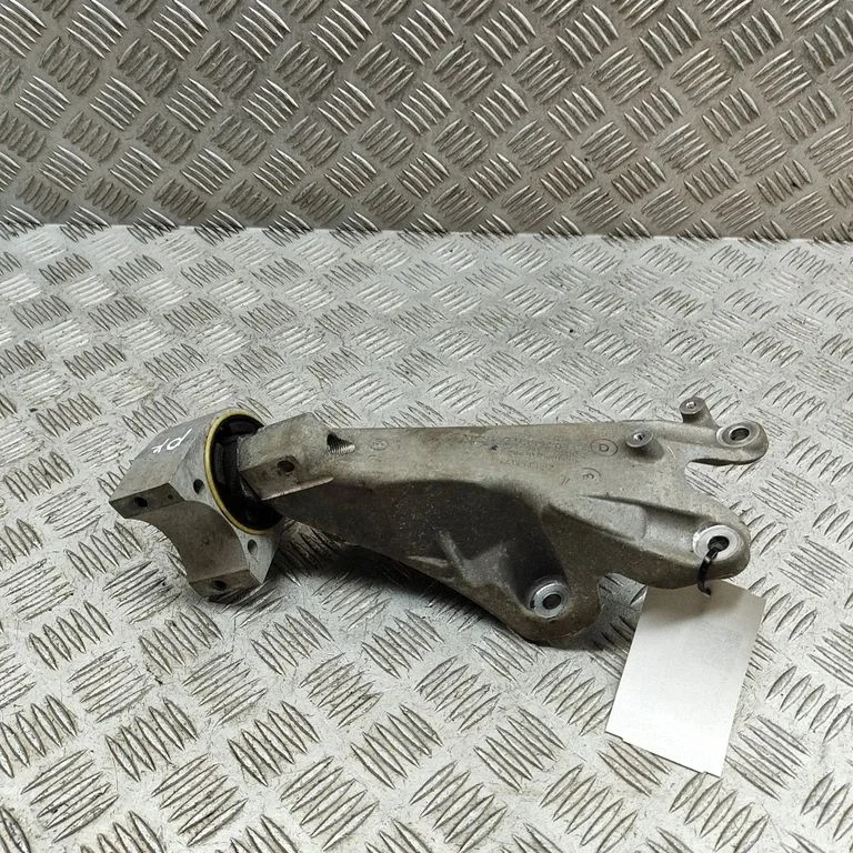 Engine mounting bracket 9J1199208C