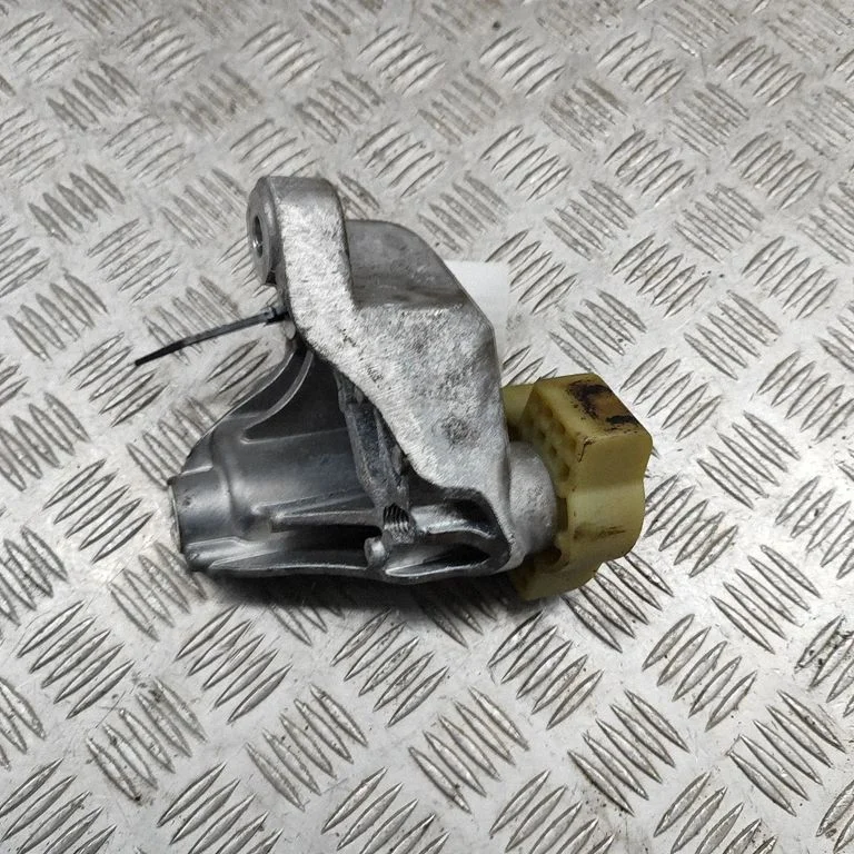 Dzinēja stiprinājuma kronšteins 31686308