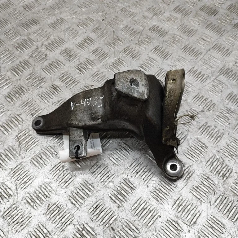 Engine mounting bracket 4G0199308AC