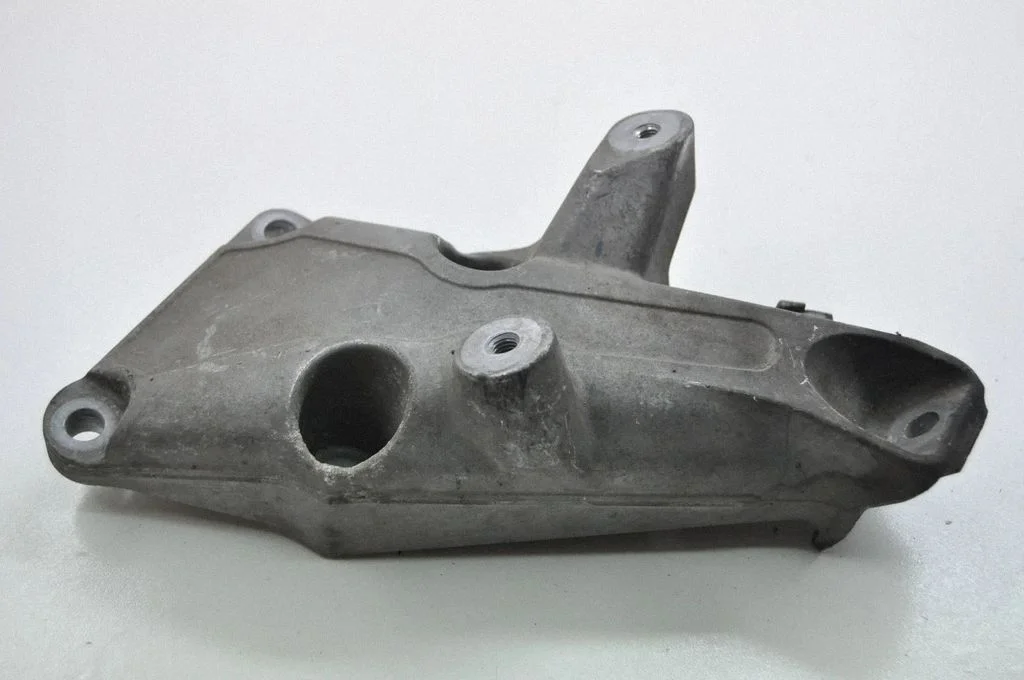 Wspornik silnika – BMW Seria 3 E90 E91 (2005-2012)
