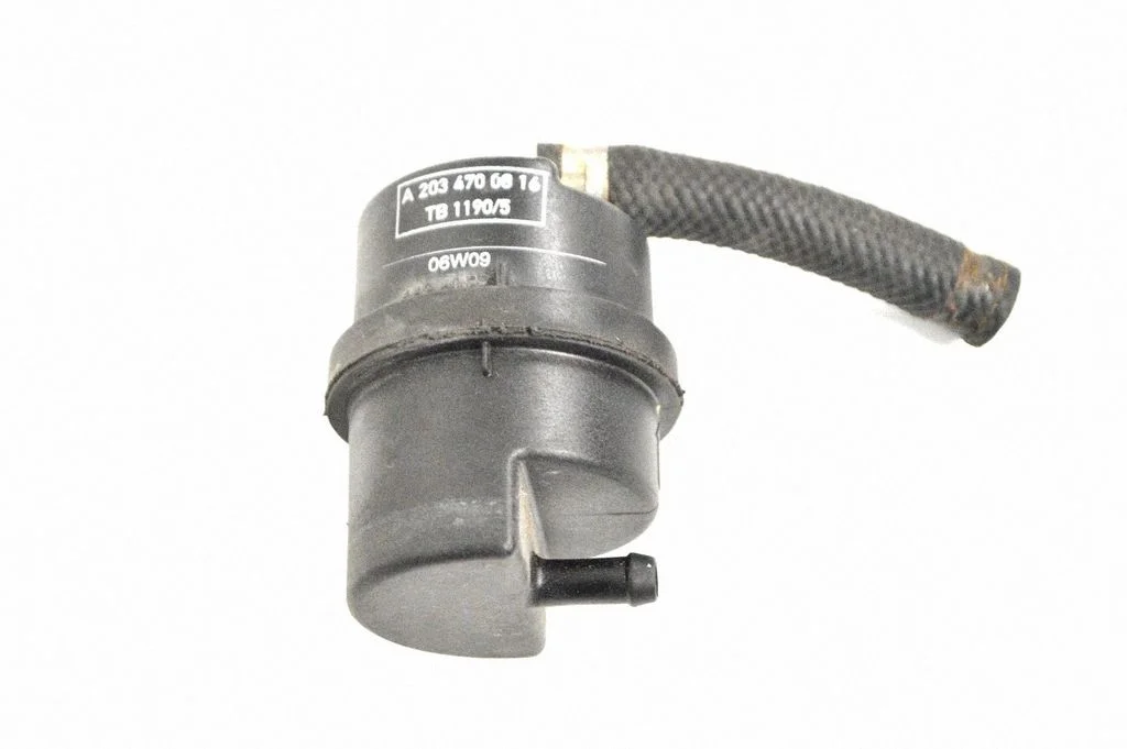 Engine mount vacuum valve – Mercedes-Benz CLK-Class A209 C209 (2002-2009)
