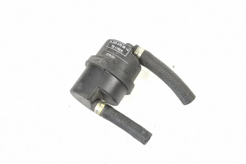 Engine mount vacuum valve – Mercedes-Benz CLK-Class A209 C209 (2002-2009)