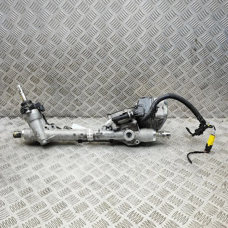 Stūres reduktors (stūres pastiprinātājs) SU001C4009