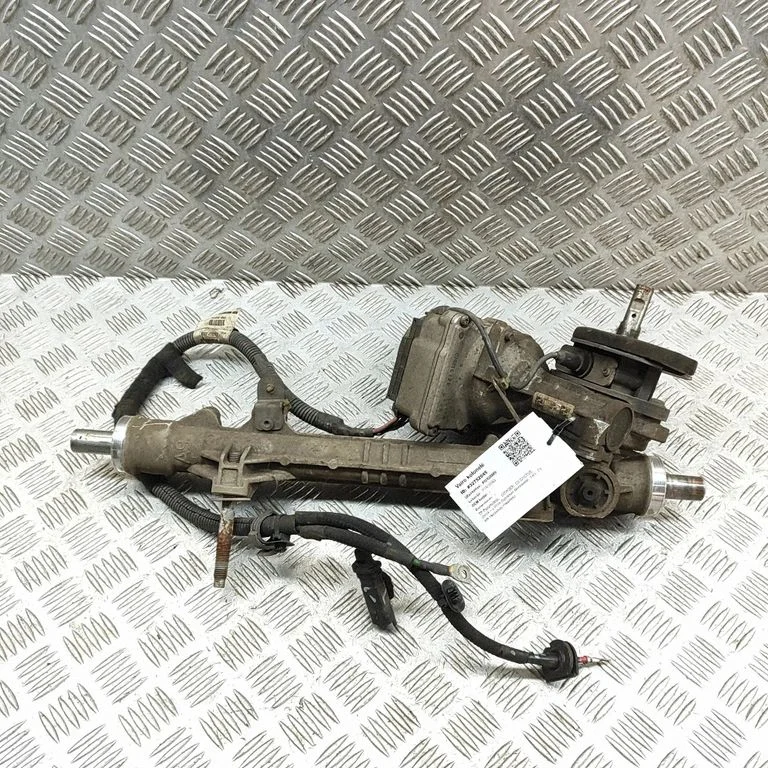 Stūres reduktors (stūres pastiprinātājs) F800001614