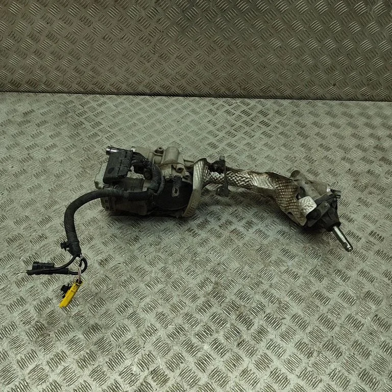 Stūres reduktors (stūres pastiprinātājs) F800002551