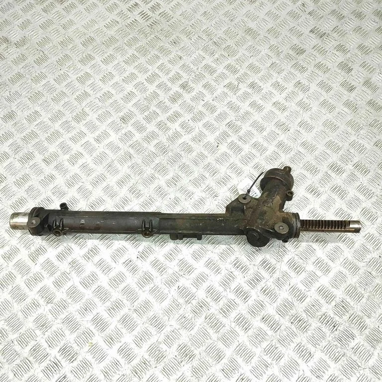 Steering rack – Volkswagen Passat B5 (1997-2000)