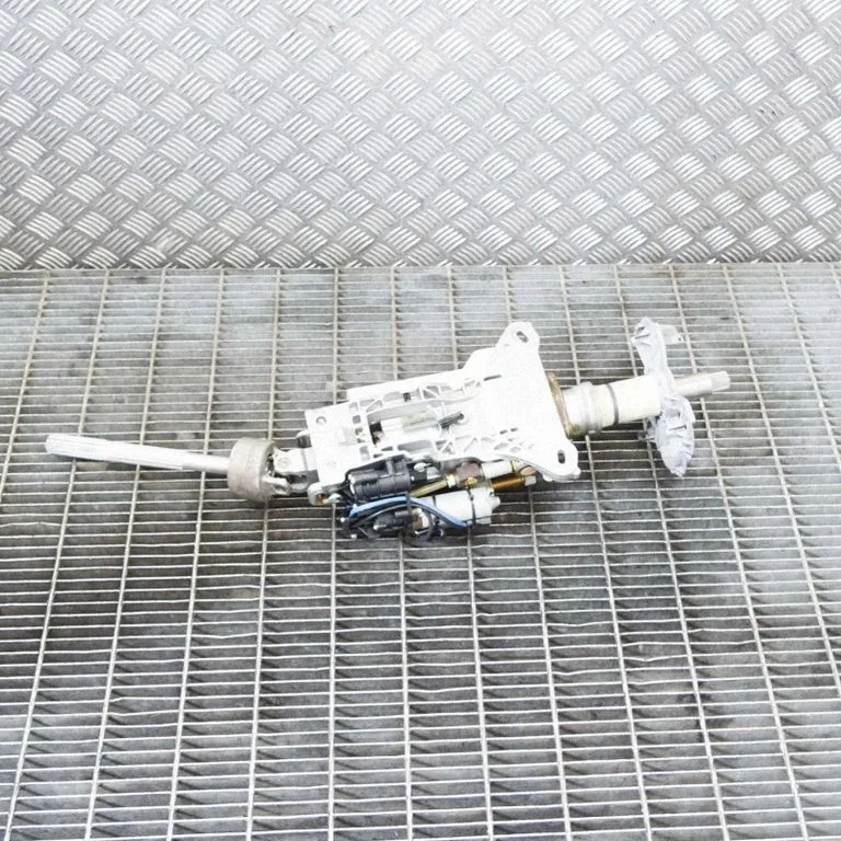 Roolilati mehaaniline osa – BMW 5-seeria E60 E61 (2004-2010)