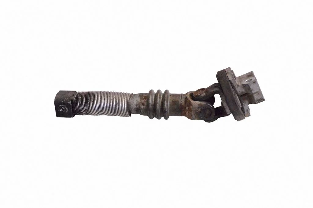 Steering column universal joint A2204620378