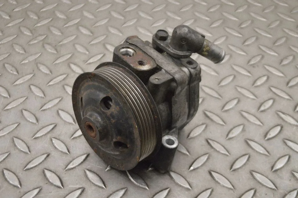 Roolivõimendi pump – Jaguar XJ X350 (2003-2009)