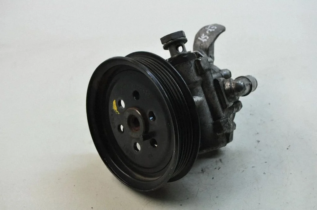 Power steering pump – Jaguar XF X250 (2007-2015)