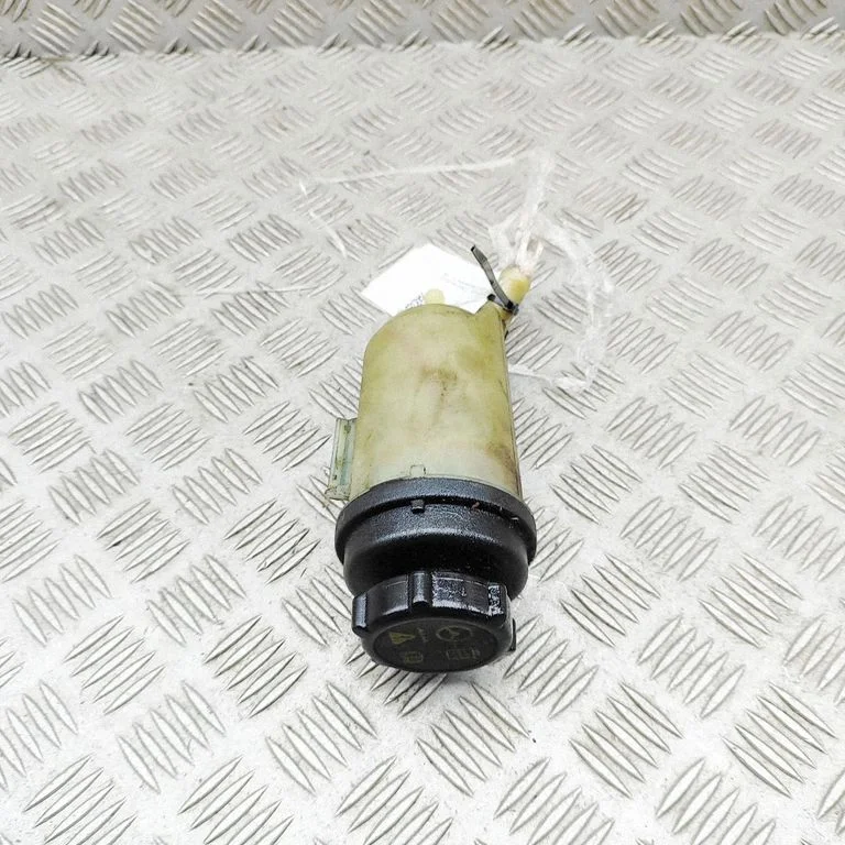 Power steering fluid tank/reservoir BK213R700BB