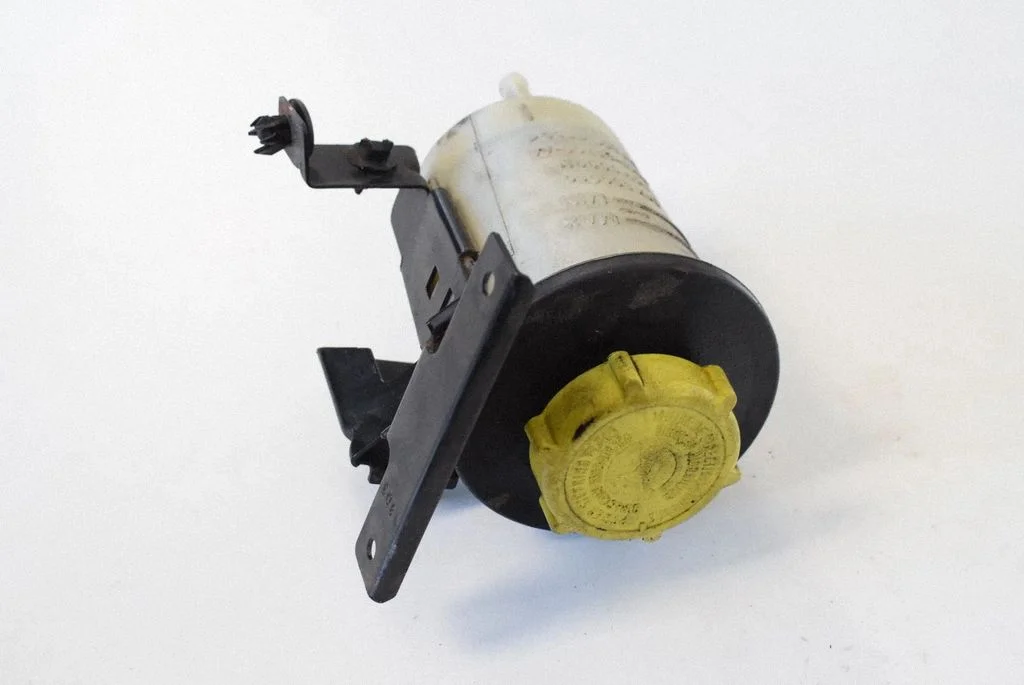 Power steering fluid tank/reservoir – Jaguar XF X250 (2007-2015)