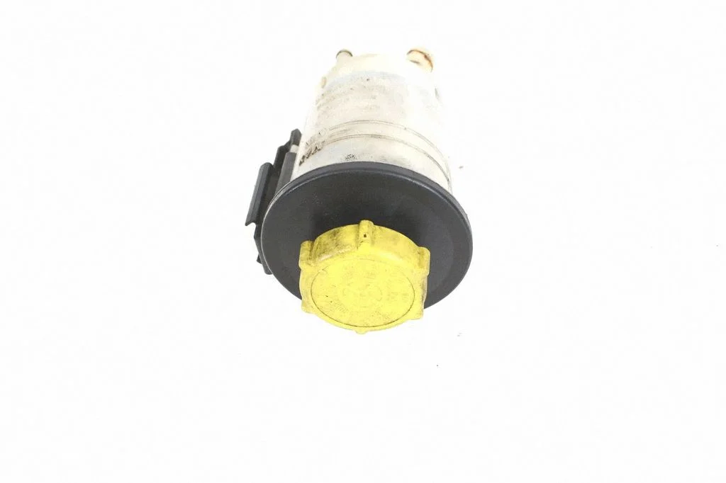 Power steering fluid tank/reservoir – Land Rover Range Rover Sport L320 (2005-2013)