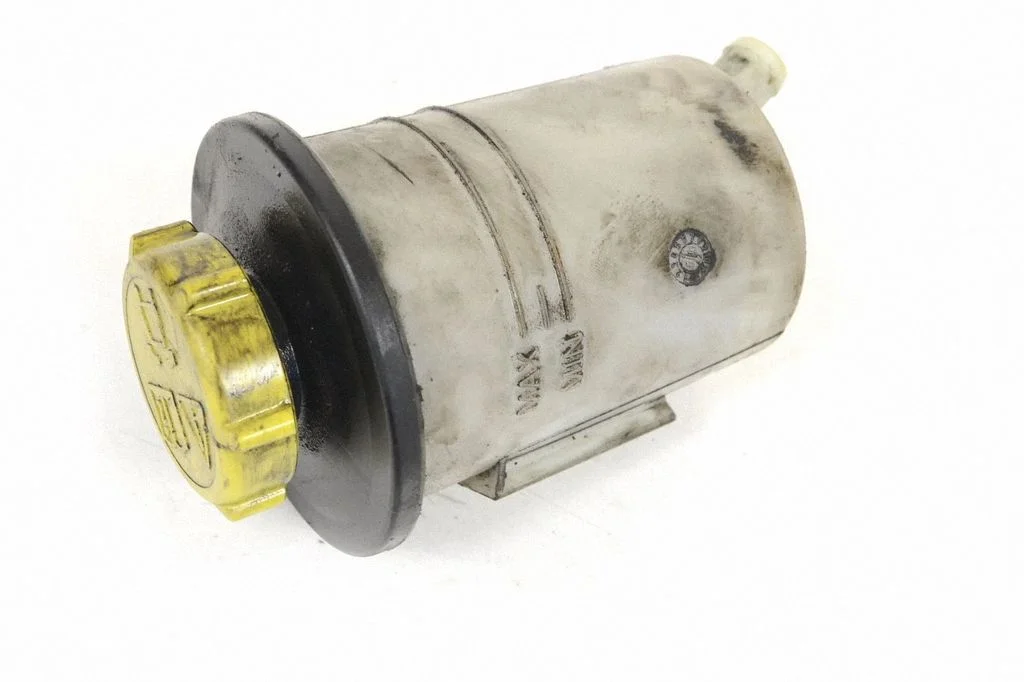 Power steering fluid tank/reservoir – Land Rover Range Rover Sport L320 (2005-2013)