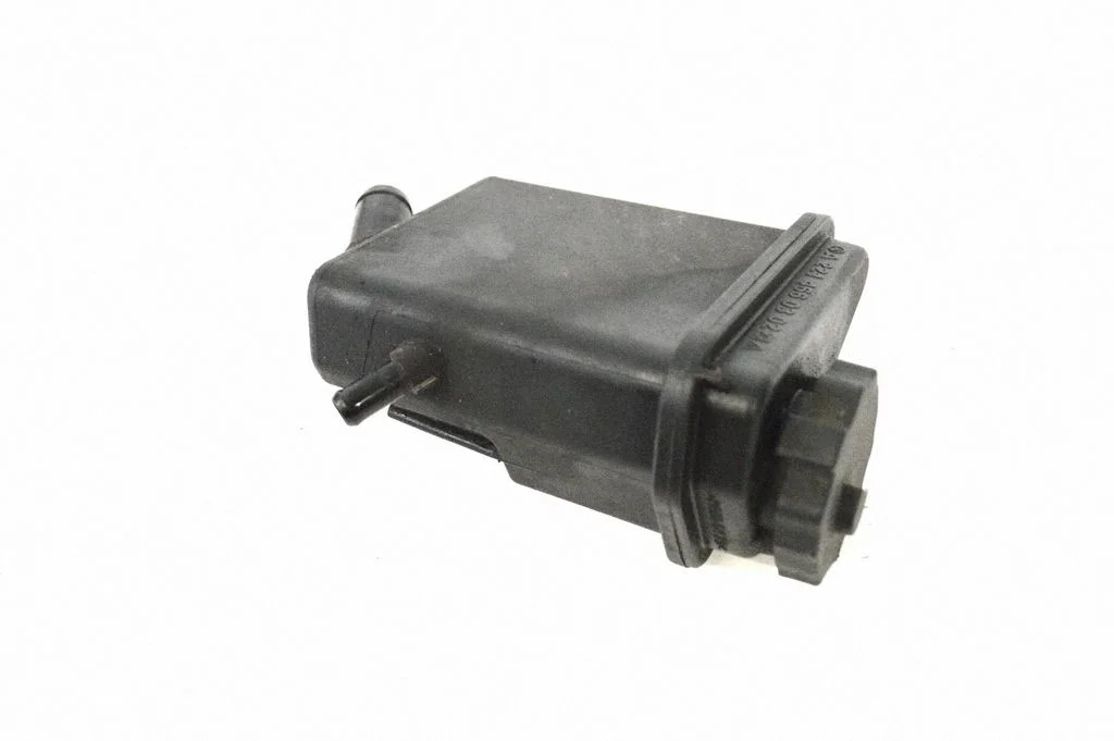 Stūres pastiprinātāja šķidruma tvertne A2214660302