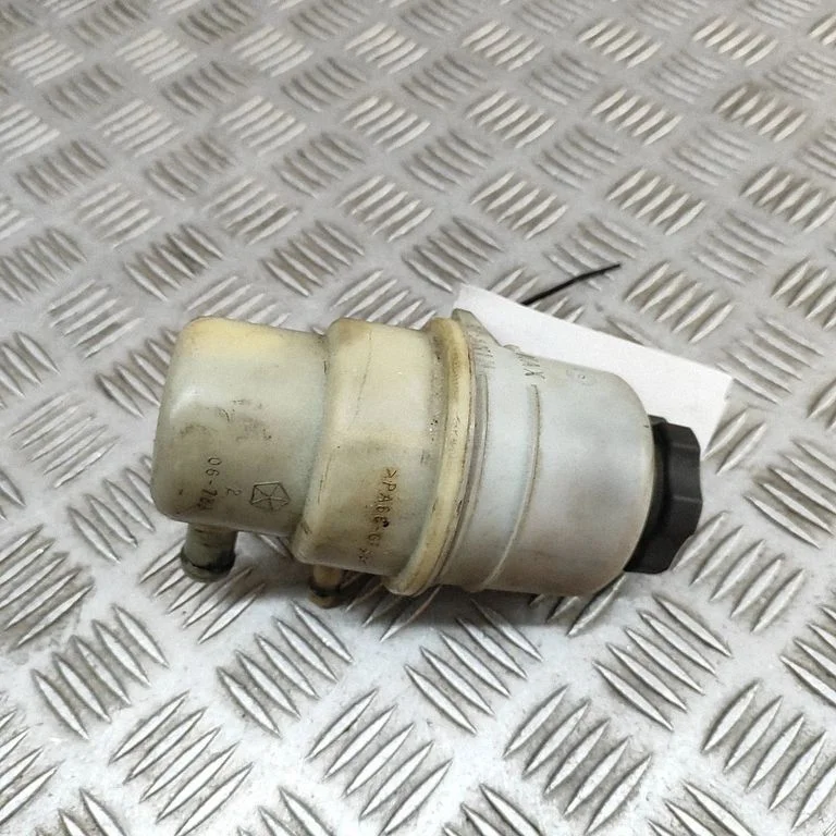 Power steering fluid tank/reservoir 4721497AC