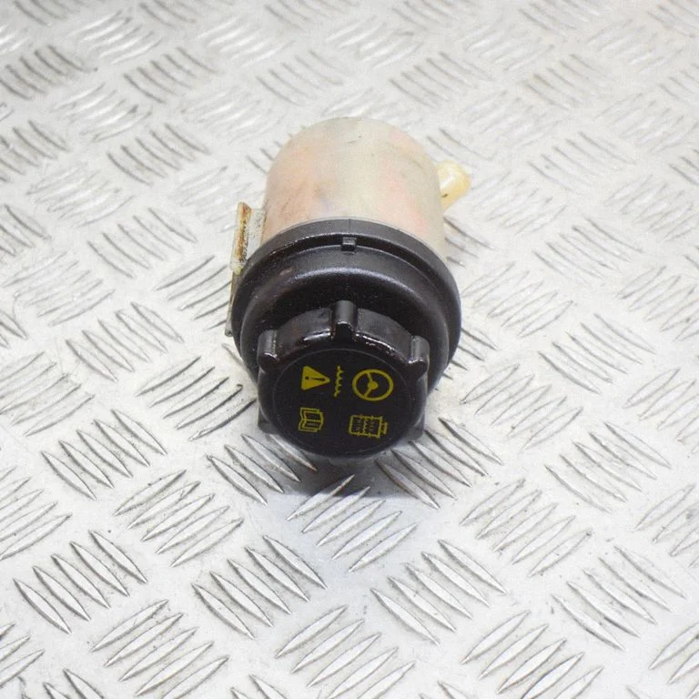 Power steering fluid tank/reservoir BK213R700AB