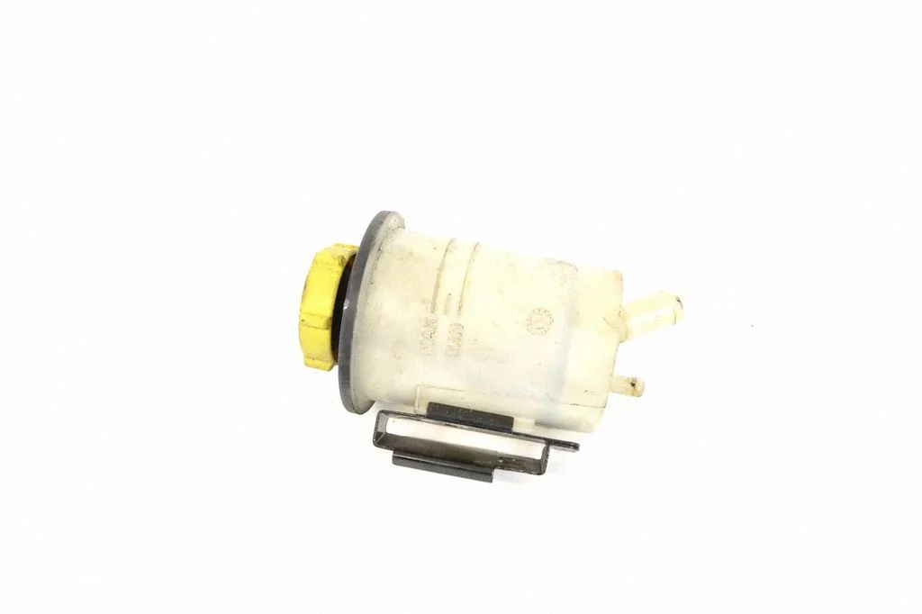 Power steering fluid tank/reservoir – Land Rover Discovery 3 - LR3 (2005-2009)