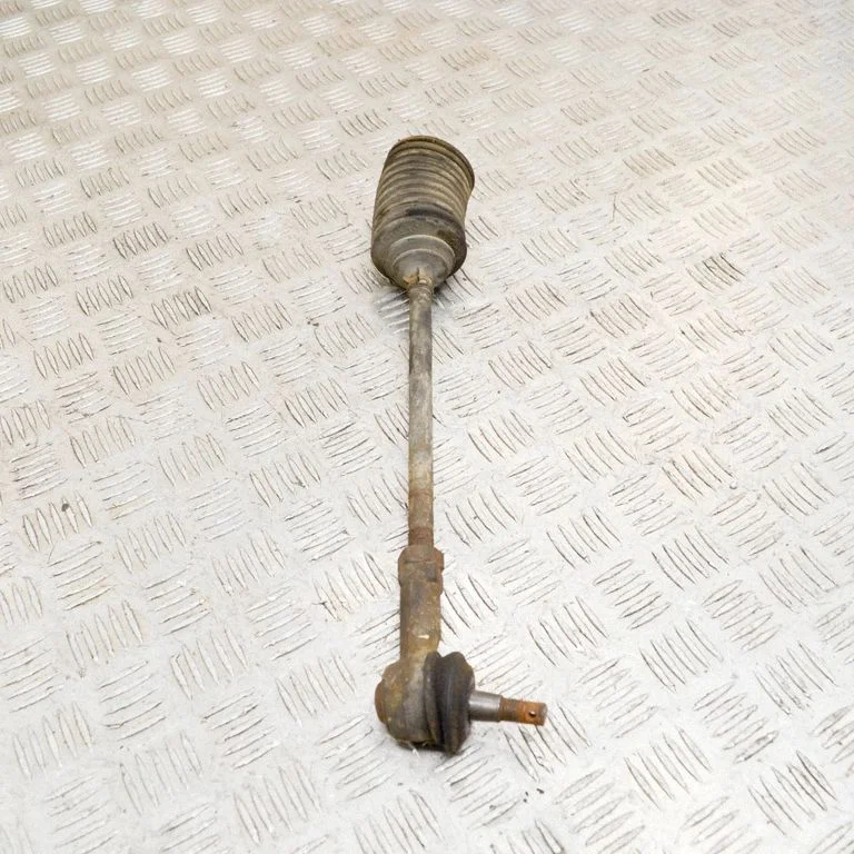 Steering tie rod – right