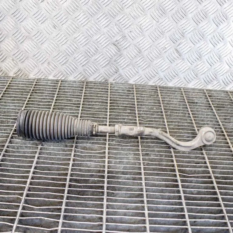 Steering tie rod – left