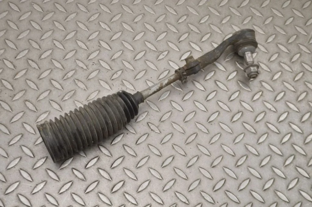 Steering tie rod – left