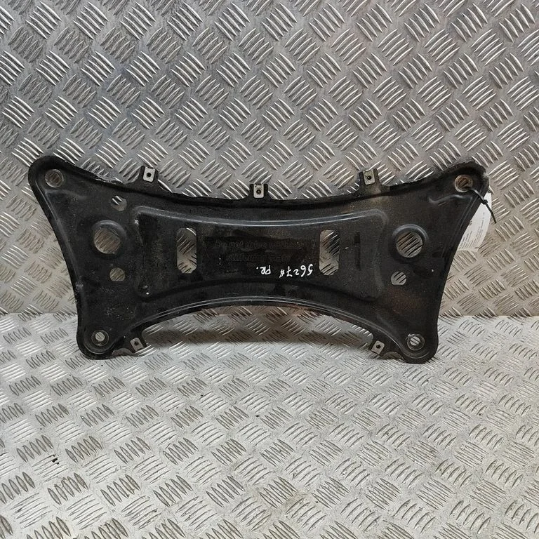 Front subframe 6786944