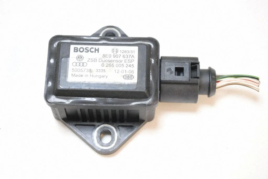 Acceleration sensor – Volkswagen Phaeton (2002-2016)