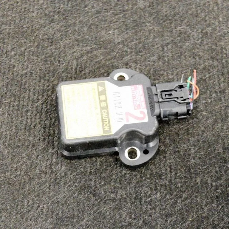 Acceleration sensor – Lexus IS III XE30 (2013-2020)
