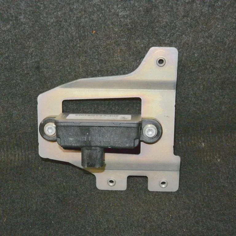 Kiirendusandur – BMW 3-seeria E92 E93 (2005-2014)