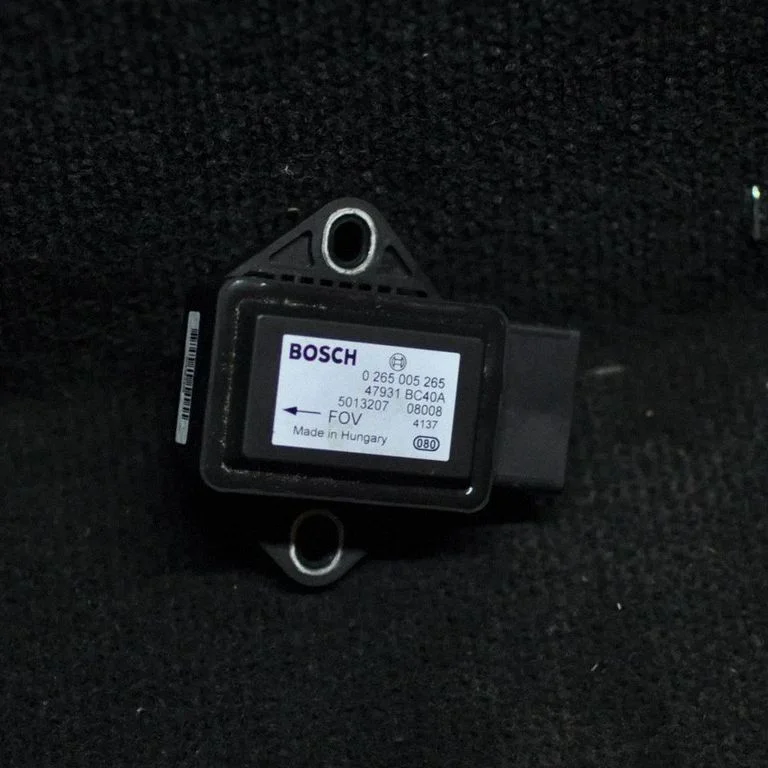 Kiirendusandur – Nissan Note (E11) (2006-2014)