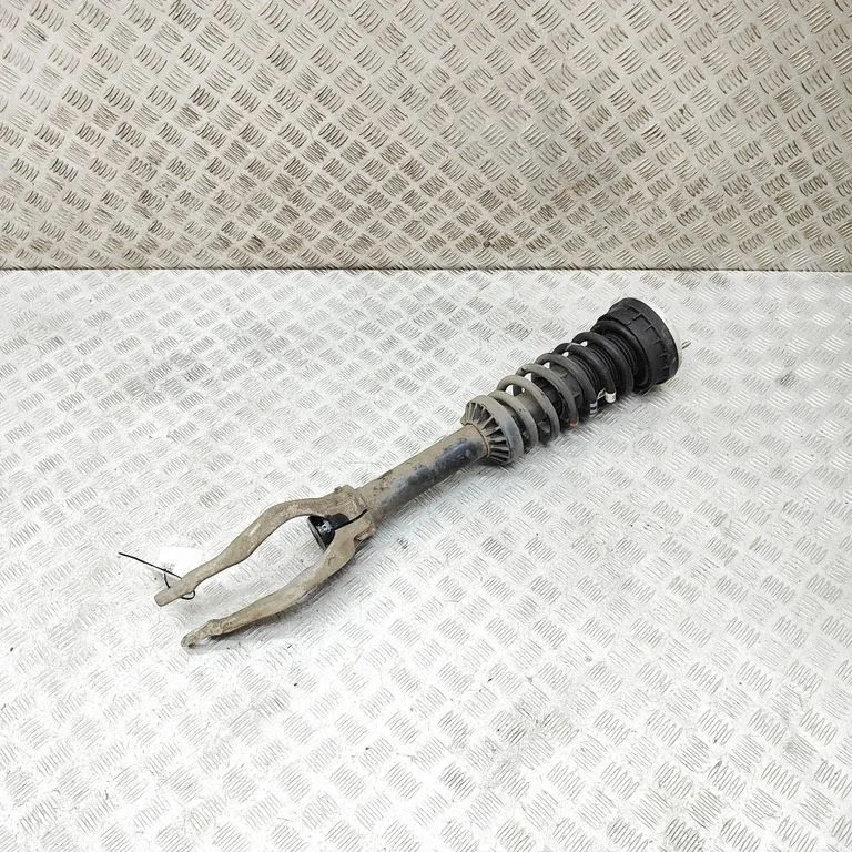Priekšējais amortizators J8A218B037GB