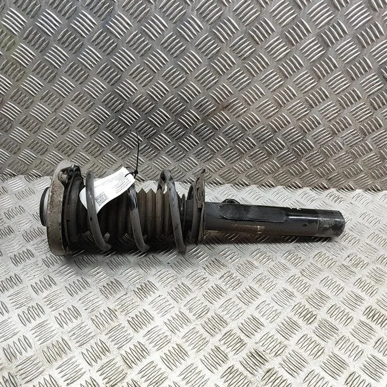 Front shock absorber/damper 6895133