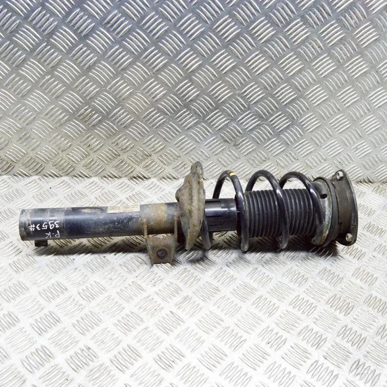 Priekšējais amortizators 3Q0413031CL