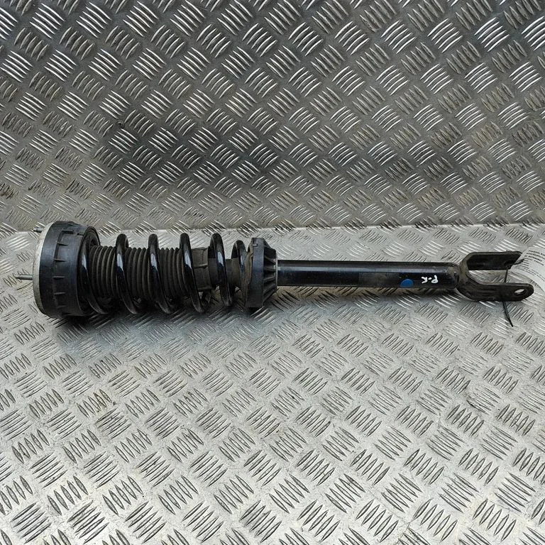 Priekšējais amortizators GX7318B036FC