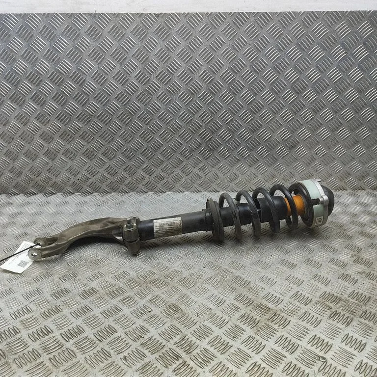 Amortyzator przedni 8MA413031AL