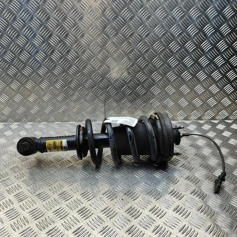 Eesmine amortisaator 84977478 – Cadillac Escalade IV (2014-2020)