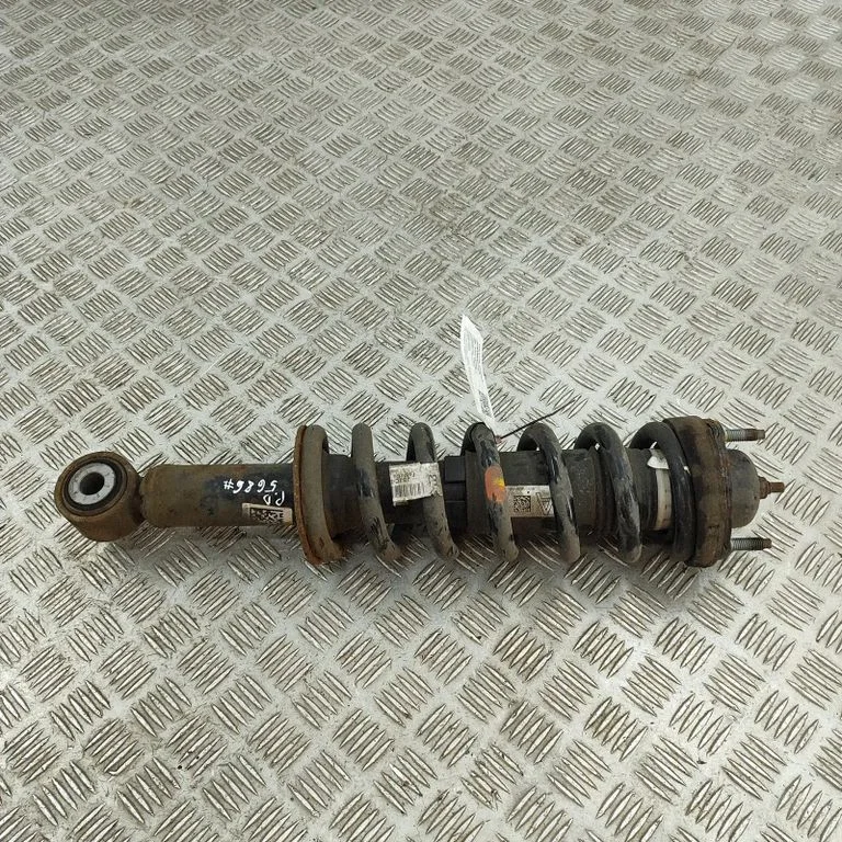 Priekšējais amortizators JB3C18045EDC