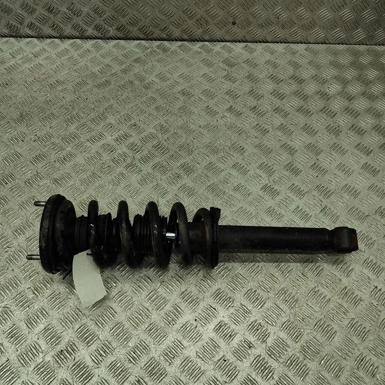 Front shock absorber/damper 4062A023