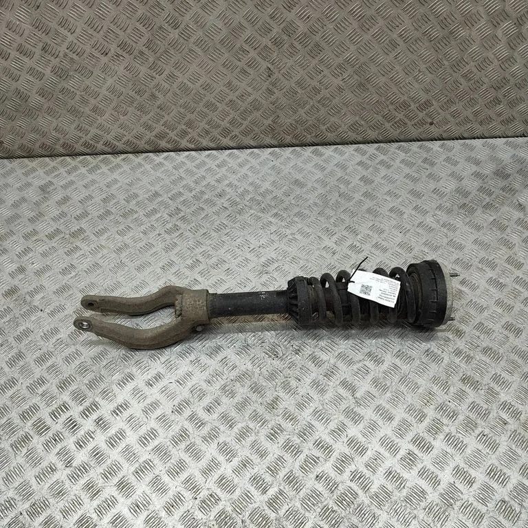 Front shock absorber/damper J9D318B036AD