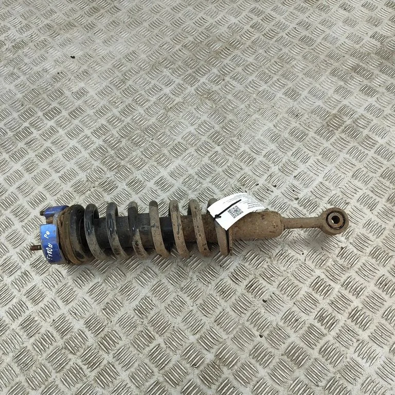 Priekšējais amortizators DB3918045GA